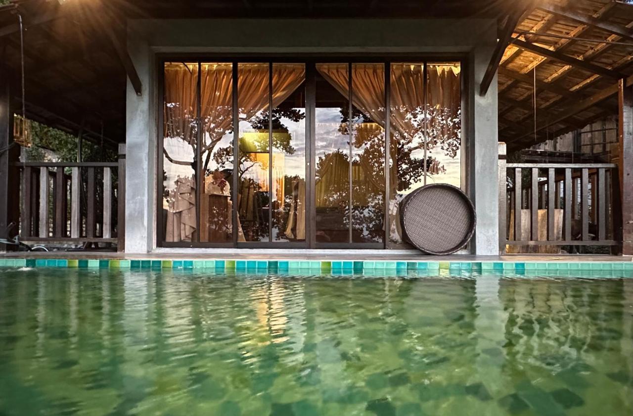 Bao Sheng Durian Farm Villa Balik Pulau Exterior photo