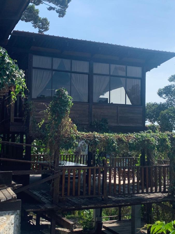 Bao Sheng Durian Farm Villa Balik Pulau Exterior photo
